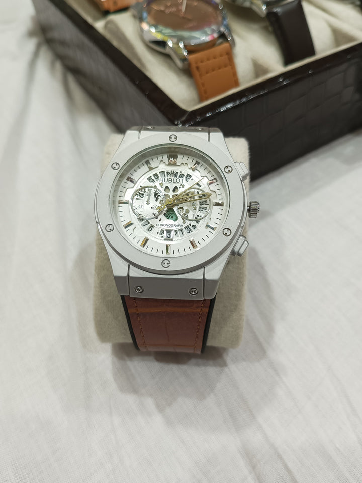 "Masterpiece of Time: Hublot Men's Luxury Watch'Luxury in Motion: Hublot Men's Timepiece"