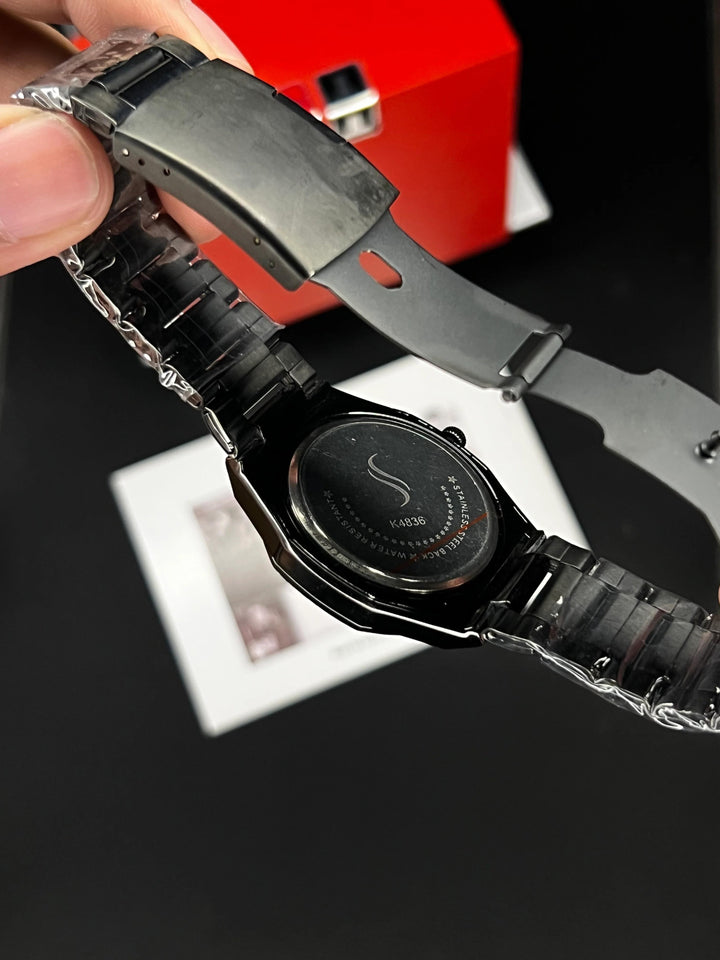 Black Aura Stainless Steel Men's Watch – Bold Elegance in Every Tick